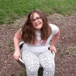 Katrina Squires - @keyneoncake - Instagram