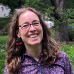Katrina Stern - @katrina.the.bookworm - Instagram