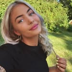 Lara Katrine Petersen - @_katrinepetersen - Instagram
