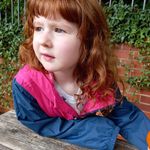 Katy Barker - @katybarker10 - Instagram