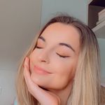 Katy Bishop - @katyebishop16 - Instagram