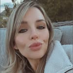 Kat Corbett - @katie_corb - Instagram