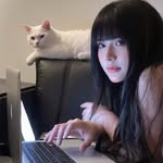 Katy Dang - @dang.katy.77 - Instagram