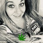 Katy Hogan-Lyons - @mamakatylyons - Instagram