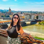 Katherine McQueen | Travel Creator - @vineyardsandvoyages - Instagram