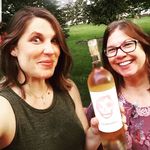 Sarah & Katy Oakes - @6_reasons_to_pour_a_glass - Instagram
