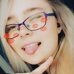 Katy Roy - @leif.r19 - Instagram