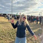 Katherine Staples - @katherinestaplesstudiogallery - Instagram