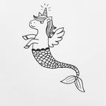 Katy Watt - @mermicorn3 - Instagram