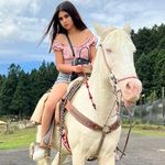 Katya Estrada - @katyaest5 - Instagram