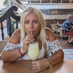 Kay Brock - @kaybrock07 - Instagram
