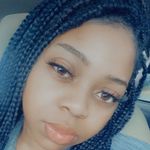 Kay Broughton - @yonia23 - Instagram