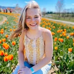 MacKenzie Dennis - @mac.kay.dennis - Instagram