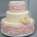 Kay Dillon - @beauxgateauxcakes - Instagram