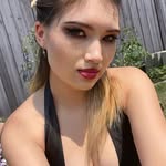 Kay Floyd - @kayfloyd28 - Instagram