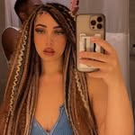 Kay - @kayhoneey - Instagram