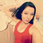 Amanda Kay (Robinson) Holcomb - @holcombmommy - Instagram