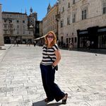 Kay McDonnell Jones - @lobsters_jones - Instagram