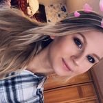 kayla - @kay._.newman - Instagram