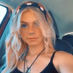 Kelly Pratt - @kay.peaa - Instagram