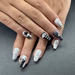 Kay Pollard - @kay.does.nailsss - Instagram