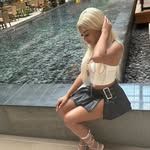 @kayraye1 - Instagram