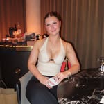 kayla - @_kaylascales - Instagram