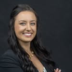 Kayla Rutherford - @kaysellstampabay - Instagram