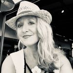 Kay Vaughan - @vaughan2709 - Instagram