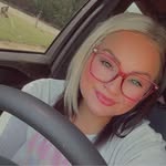 Kacey Bates - @cosmo_kc - Instagram