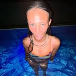 Kc - @kaycee_under_cover - Instagram