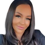Kay Andrews - @minimalistaestheticclinic - Instagram