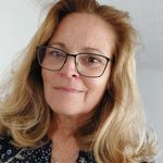 Kaye Bee - @kaye.bee.982 - Instagram