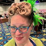 Kate Glenn - @k80bug - Instagram