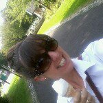 Kaye holmes - @layalong - Instagram