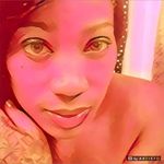 Kaye Holmes - @lezbeingkaye - Instagram