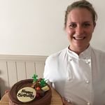 Kate Lyons - @somerset.cakes - Instagram