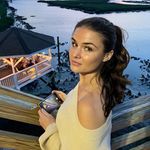 Kate Lyons - @katetygers - Instagram