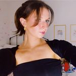 Kate Lyons 🖤 - @kateflyons - Instagram