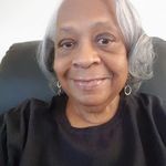 Kaye Davenport-lyons - @kayelyons - Instagram