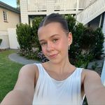 Kate McBride - @kl_mcbride - Instagram