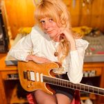 Kate Phillips - @guitarkes - Instagram