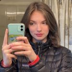 Kate Steele - @katesteele106 - Instagram