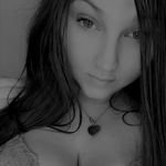Kayla Botelho - @country_barbie1417 - Instagram