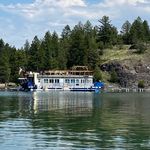 Kayla Caudill and Alan Sempf - @houseboatingheaven - Instagram