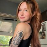 Kayla Easterwood - @kayla.easterwood - Instagram