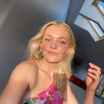 Kayla - @kaylalesliexx - Instagram