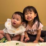 Kayla & Otis - @the.square.babies - Instagram