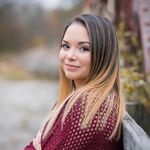 Kayla Pederson - @kpederson81 - Instagram