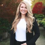 Kayla Hattery - @kaylasellsre - Instagram